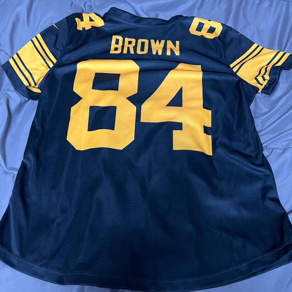 Antonio Brown Steelers Youth Color Rush Jersey, size Medium